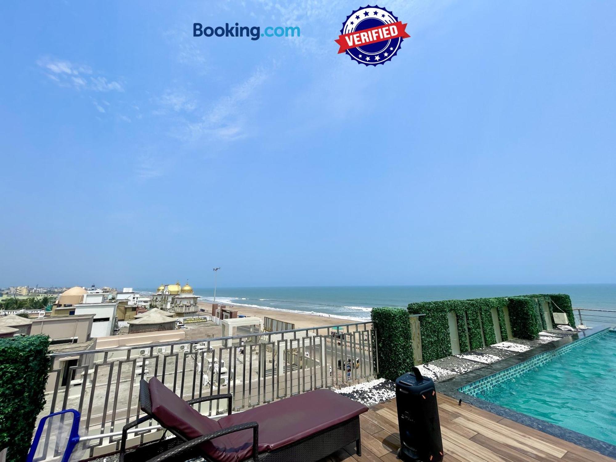 Hotel Tbs ! Puri All-Rooms-Sea View Fully-Air-Conditioned-Hotel With-Lift-And-Parking-Facility Breakfast-Included Eksteriør billede